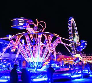 Basler Herbstmesse Muensterplatz Autumn Fair Basel