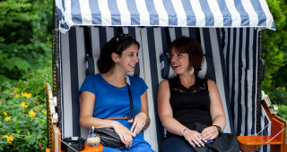 Strandkorb im Garten vom Hotel Wettstein