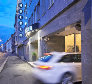 Entrance to the Hotel Wettstein